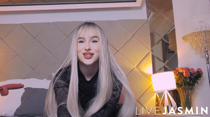 SerenaReed SerenaReed